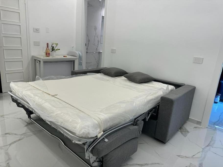 Suite Aurora Luxury In The Center Of Sanremo Exteriör bild