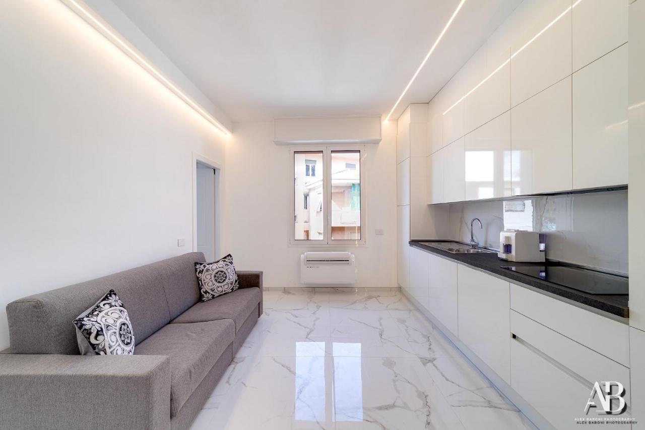 Suite Aurora Luxury In The Center Of Sanremo Exteriör bild