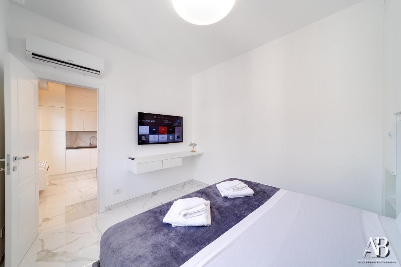 Suite Aurora Luxury In The Center Of Sanremo Exteriör bild